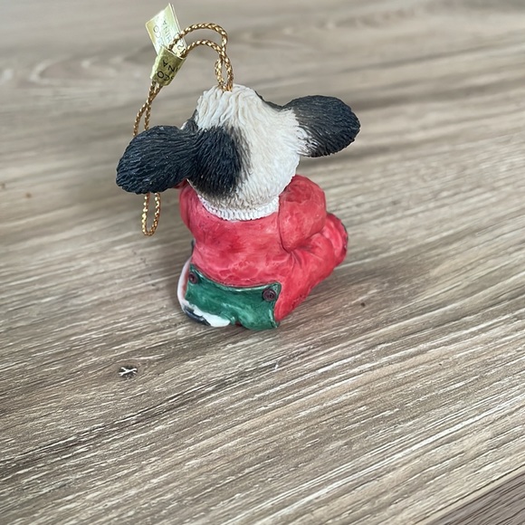 Mary’s moo moo’s ornament - Picture 2 of 2